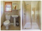 Lodge near York with en suite shower room.