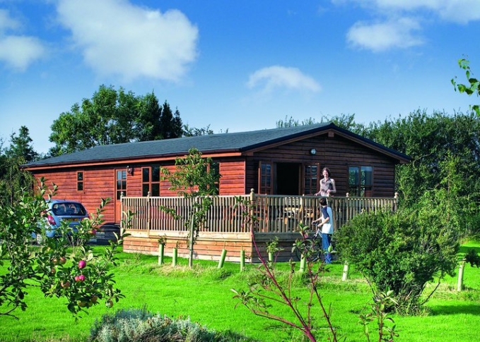 Log Cabin with Hot Tub York